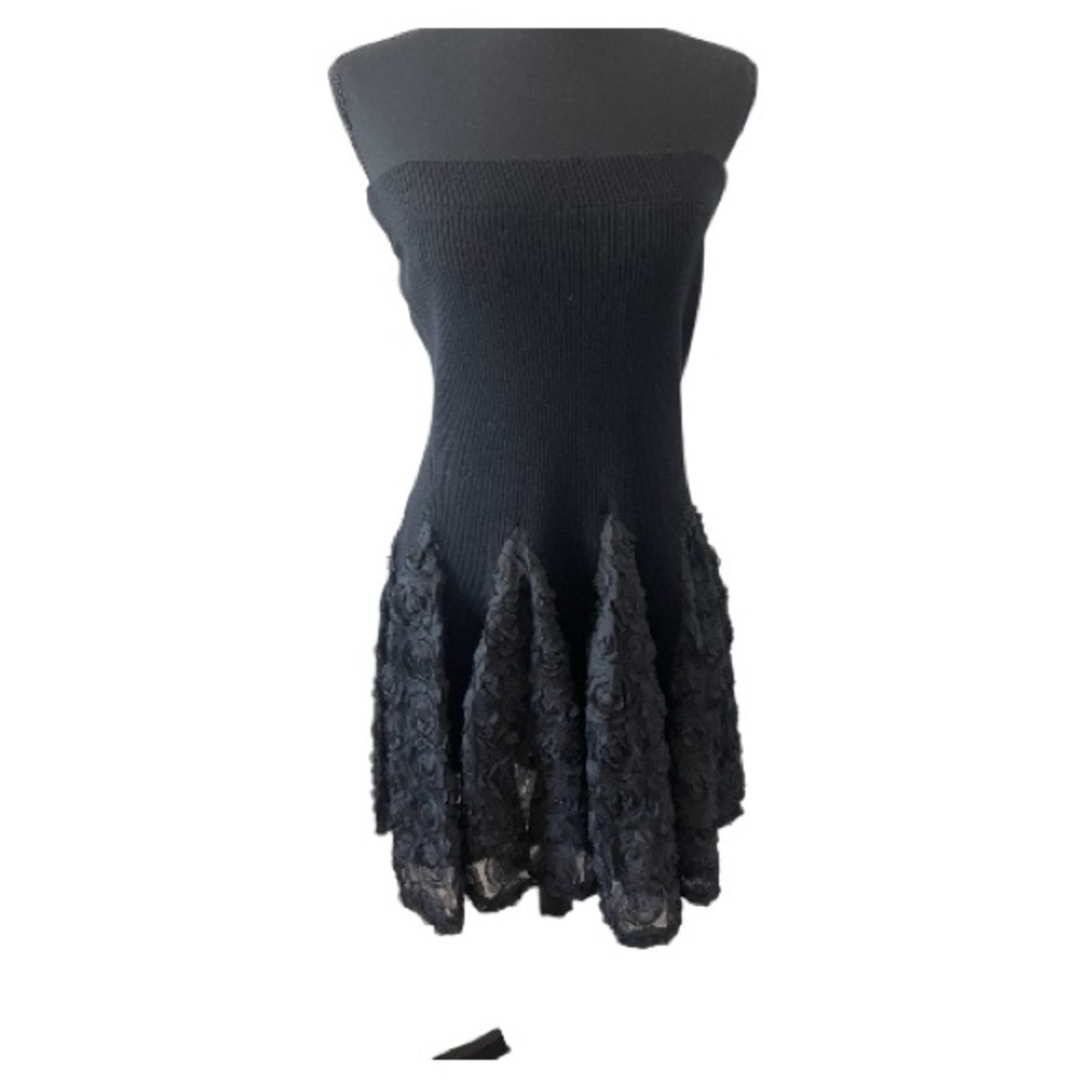 🖤 Gracia Black Strapless Knit Dress with 3D Floral Skirt – Size 1XL l Poshmark
